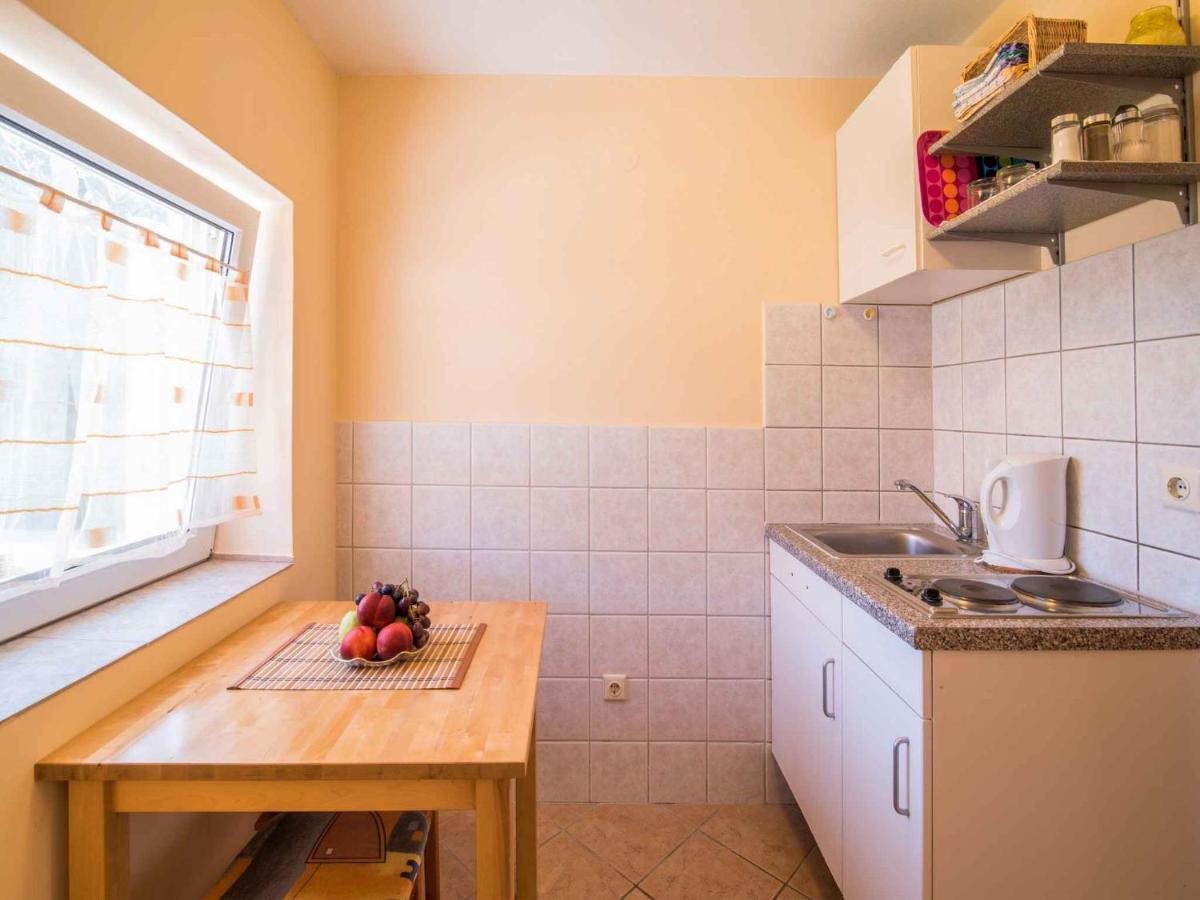 Apartment In Vrbnik/Insel Krk 13614 Εξωτερικό φωτογραφία