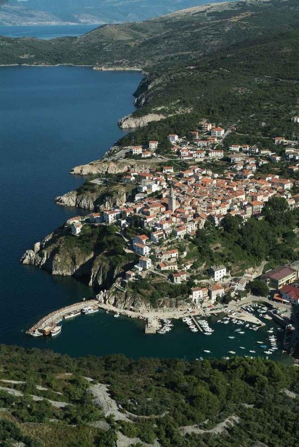 Apartment In Vrbnik/Insel Krk 13614 Εξωτερικό φωτογραφία