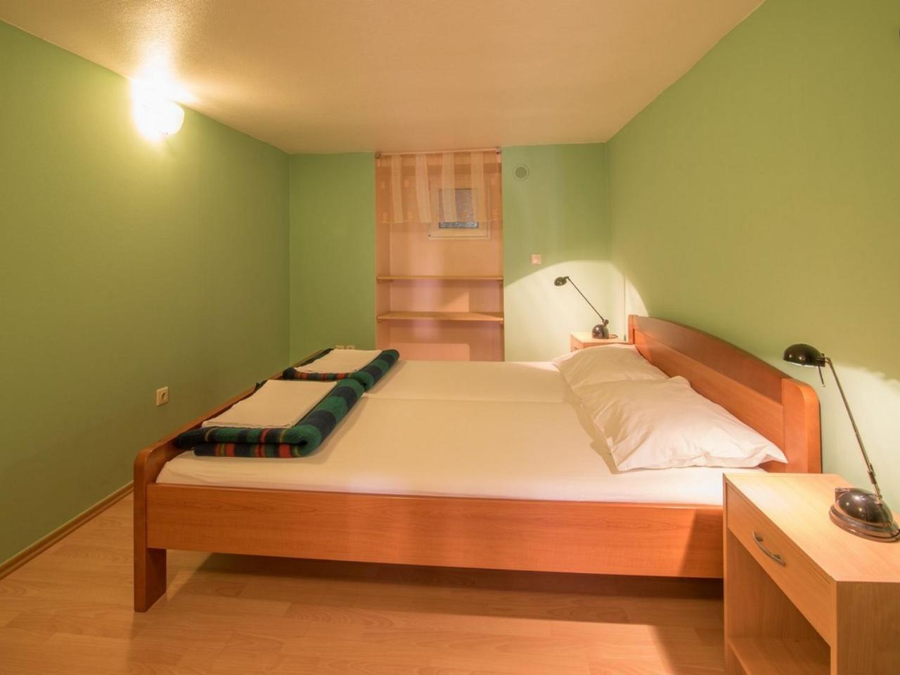 Apartment In Vrbnik/Insel Krk 13614 Εξωτερικό φωτογραφία