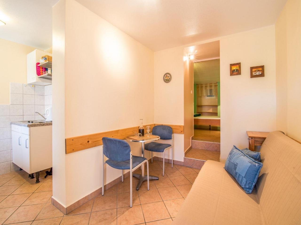 Apartment In Vrbnik/Insel Krk 13614 Εξωτερικό φωτογραφία